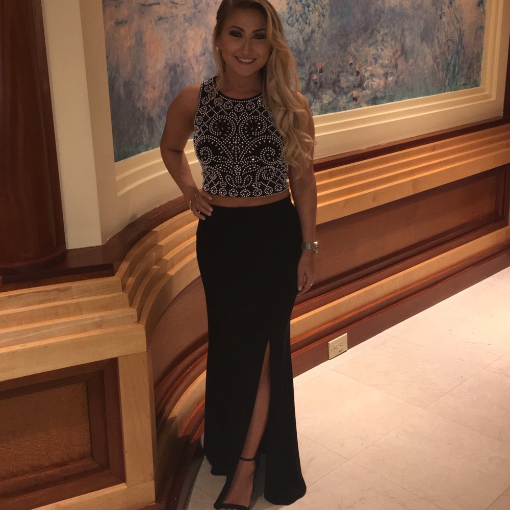 2 piece gown